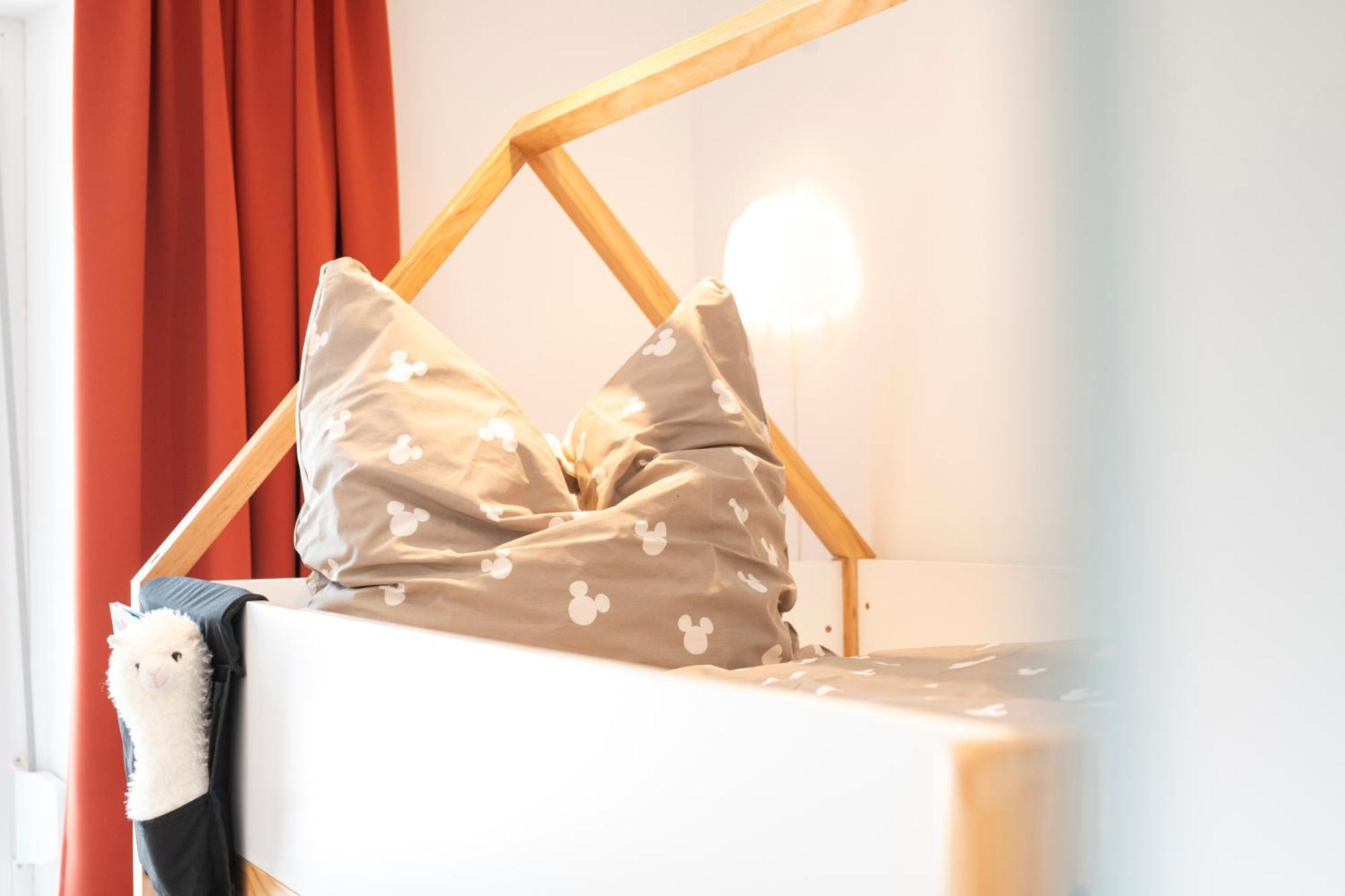 Bunter Hund Apartments - Zentrales Apartment, Parkplatz, Wintergarten, Kinderzimmer Rothenburg ob der Tauber Eksteriør billede